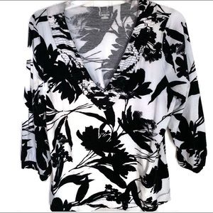 L ana V-Neck Knit Top